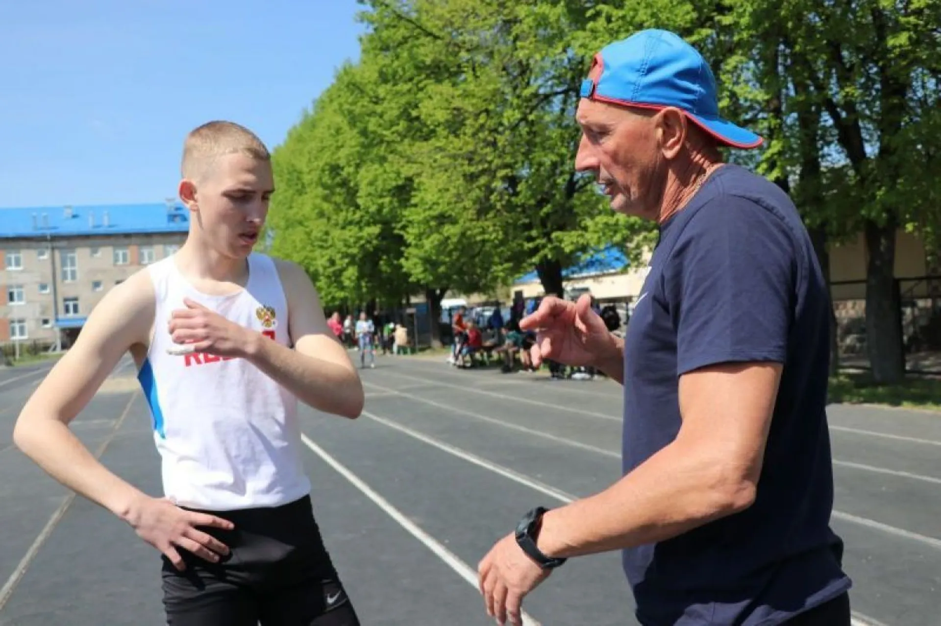 Алтайские спортсмены победили на Всероссийских соревнованиях по легкой атлетике Алтайские спортсмены победили на Всероссийских соревнованиях по легкой атлетике