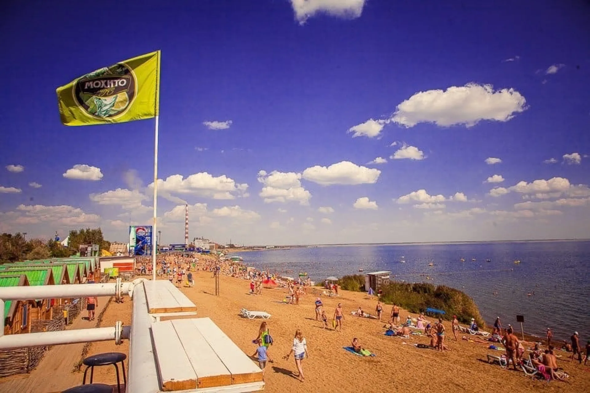 Рекорд по массовому лежанию «звездочкой» установят в Яровом Рекорд по массовому лежанию «звездочкой» установят в Яровом