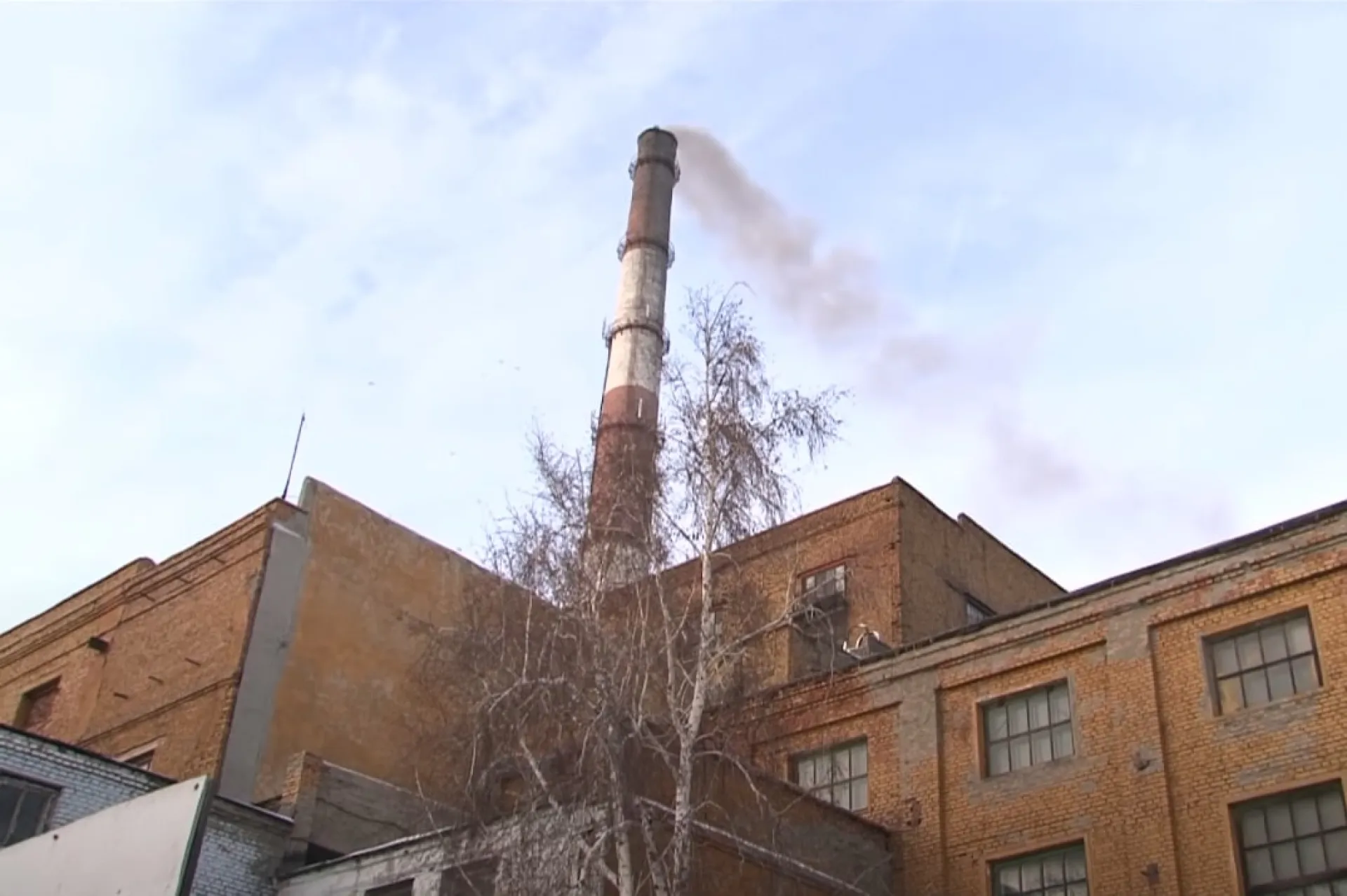 В Яровом спустя два года отменили режим ЧС, введённый из-за аварии на ТЭЦ В Яровом спустя два года отменили режим ЧС, введённый из-за аварии на ТЭЦ