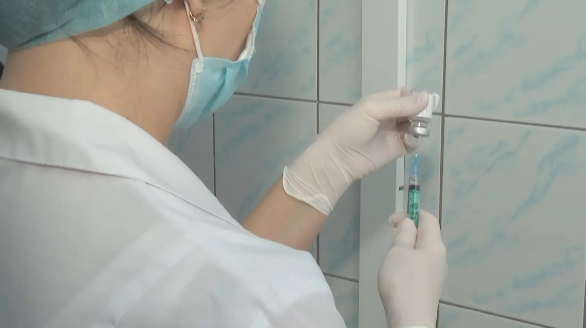 Рассказываем, чем опасен вирус А/H3N2/ и может ли он вызвать новую пандемию Рассказываем, чем опасен вирус А/H3N2/ и может ли он вызвать новую пандемию